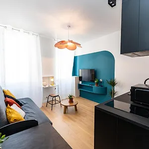 Noa : Joli Cosy Avec Appartement