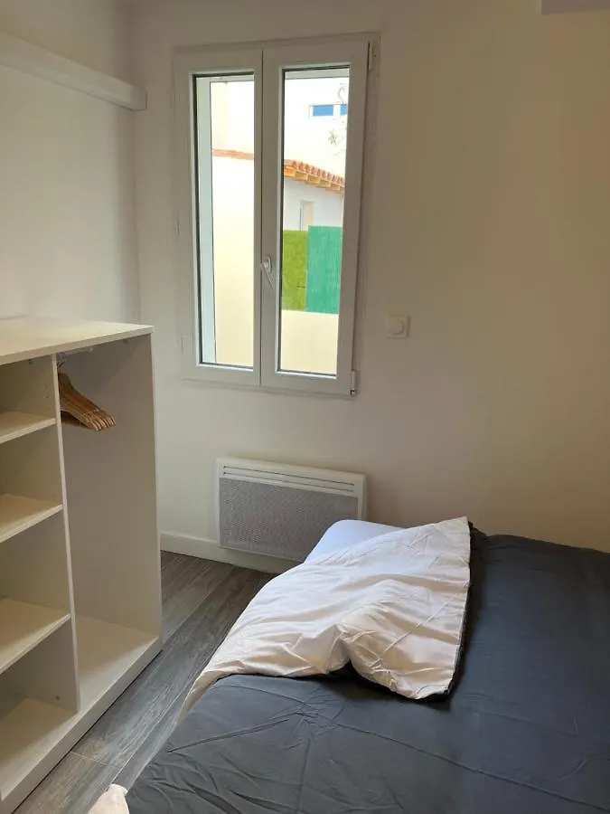 Les jardins marseillais 1- appartement 4 personnes - plages calanques- stade vélodrome - hôpital la Timone Marseille