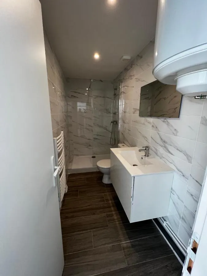 Les jardins marseillais 1- appartement 4 personnes - plages calanques- stade vélodrome - hôpital la Timone Marseille 0*,  France